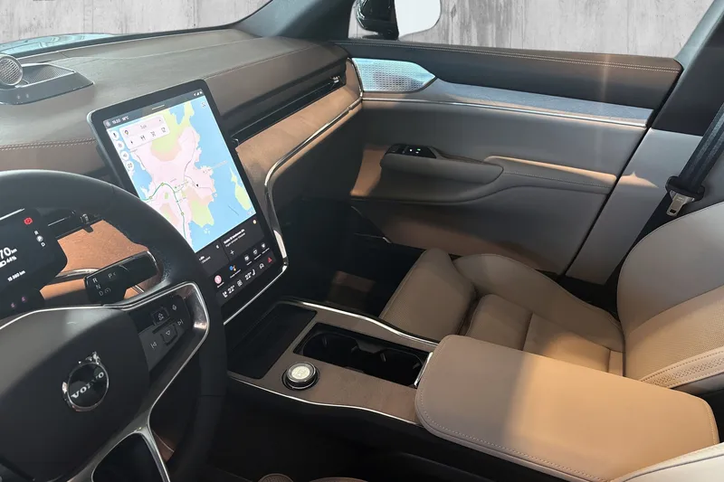 Volvo EX90 Twin Motor Performance 7-seater bilde 13