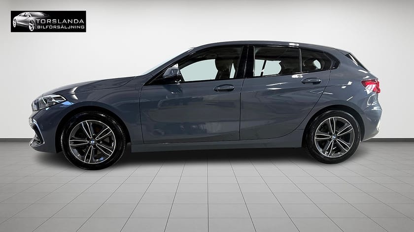 Bild 5 av BMW 118i 140hk Sport Line Manuell Nyservad