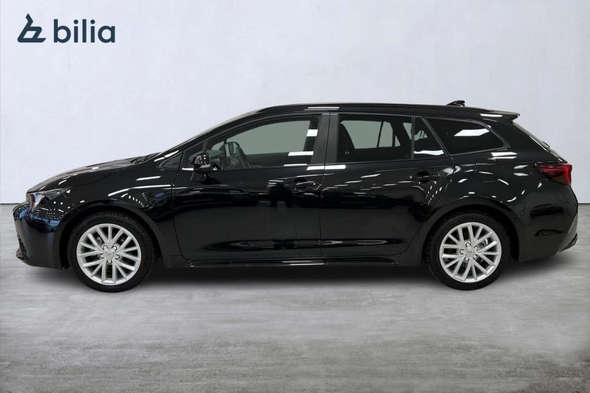 Bild 3 av Toyota Corolla Touring Sports Hybrid 1,8 Active / Vinterhjul / Metallic