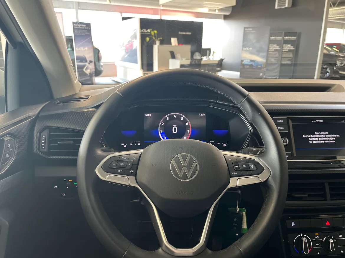 picture of a car