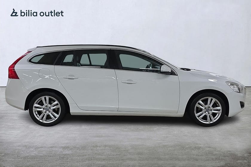 Bild 5 av Volvo V60 D3 Momentum Värmare P-sensorer Drag Skinn 1-Ägare