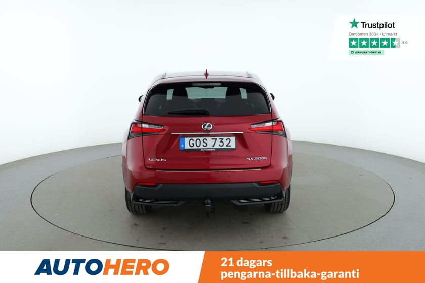 Bild 4 av Lexus NX 300h AWD F Sport / Taklucka, 360, Dragkrok