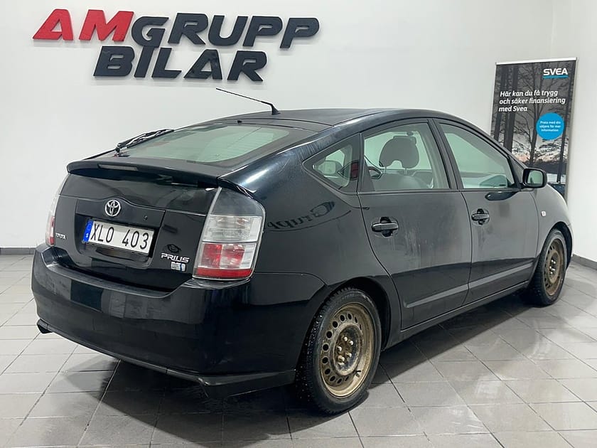 Bild 4 av Toyota Prius 1.5 VVT-i + 3CM CVT Euro 4