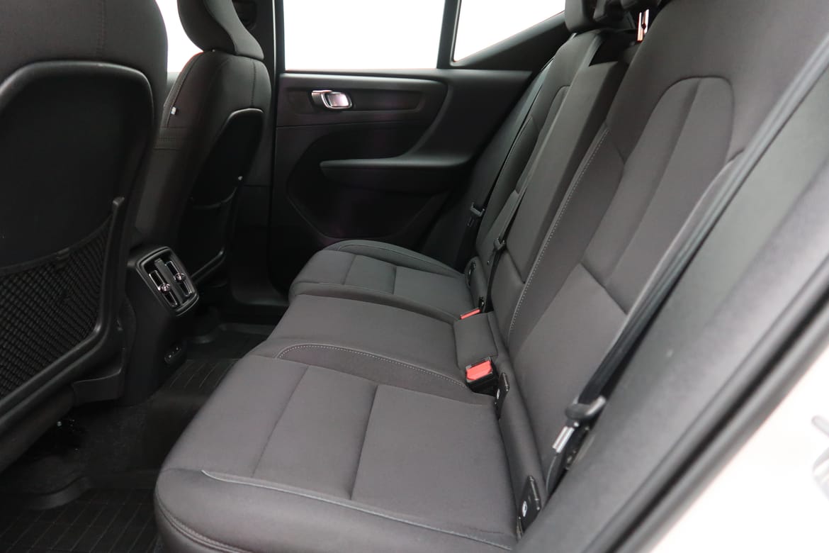 Volvo XC40 2023 - miniatyr 5