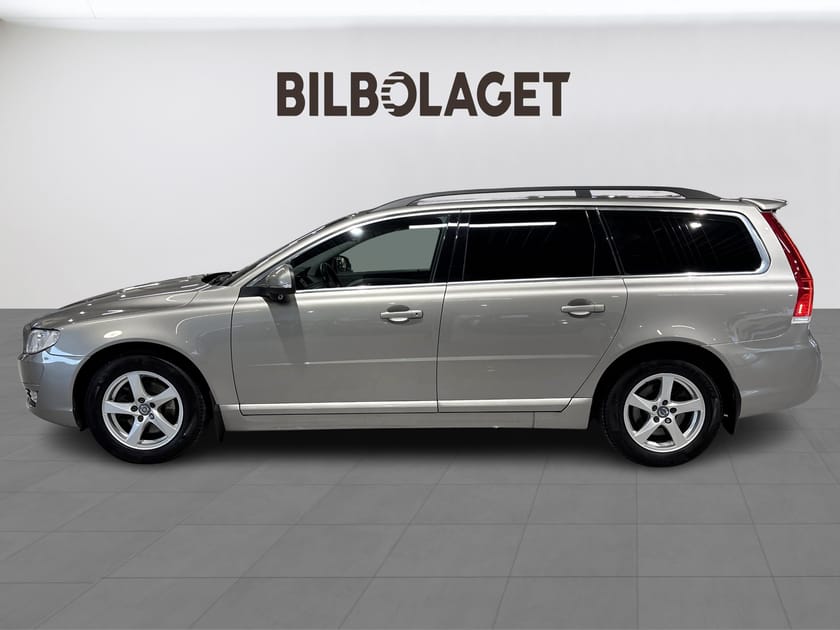Bild 2 av Volvo V70 D4 S/S Momentum Business E II Drag Navi Värmare