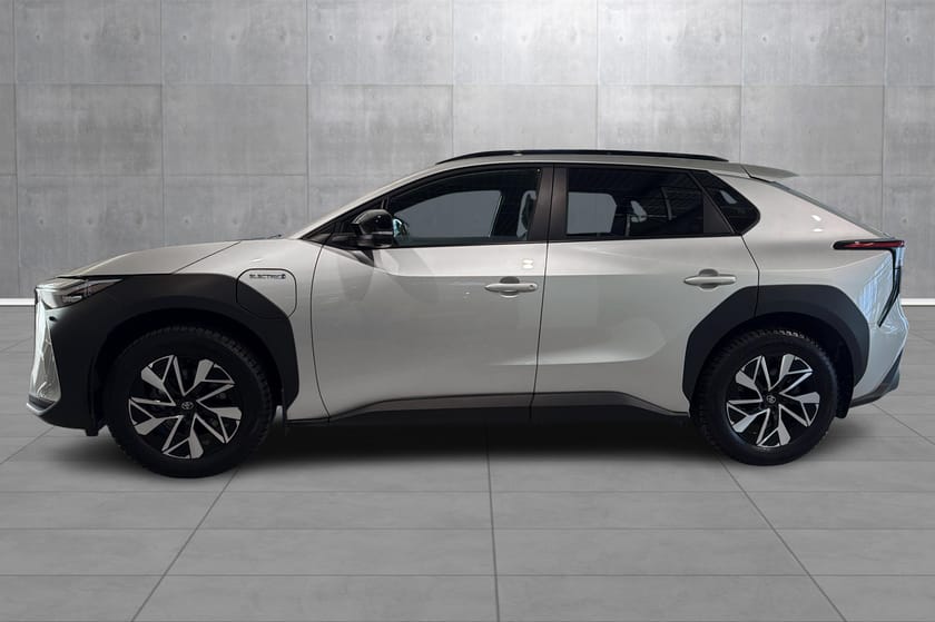 Bilde 2 av Toyota bZ4X AWD Active Tech