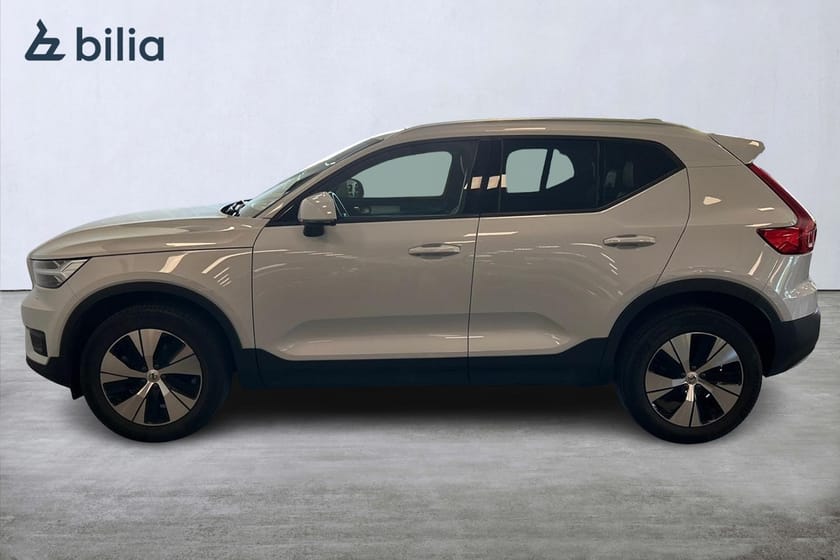 Bild 3 av Volvo XC40 B4 II FWD Bensin MomAdv NaviPro Edt