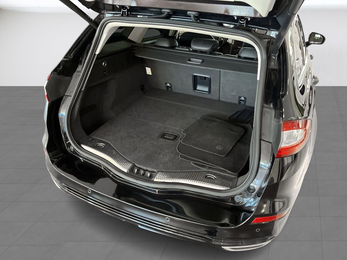 Ford Mondeo 2016 - miniatyr 11