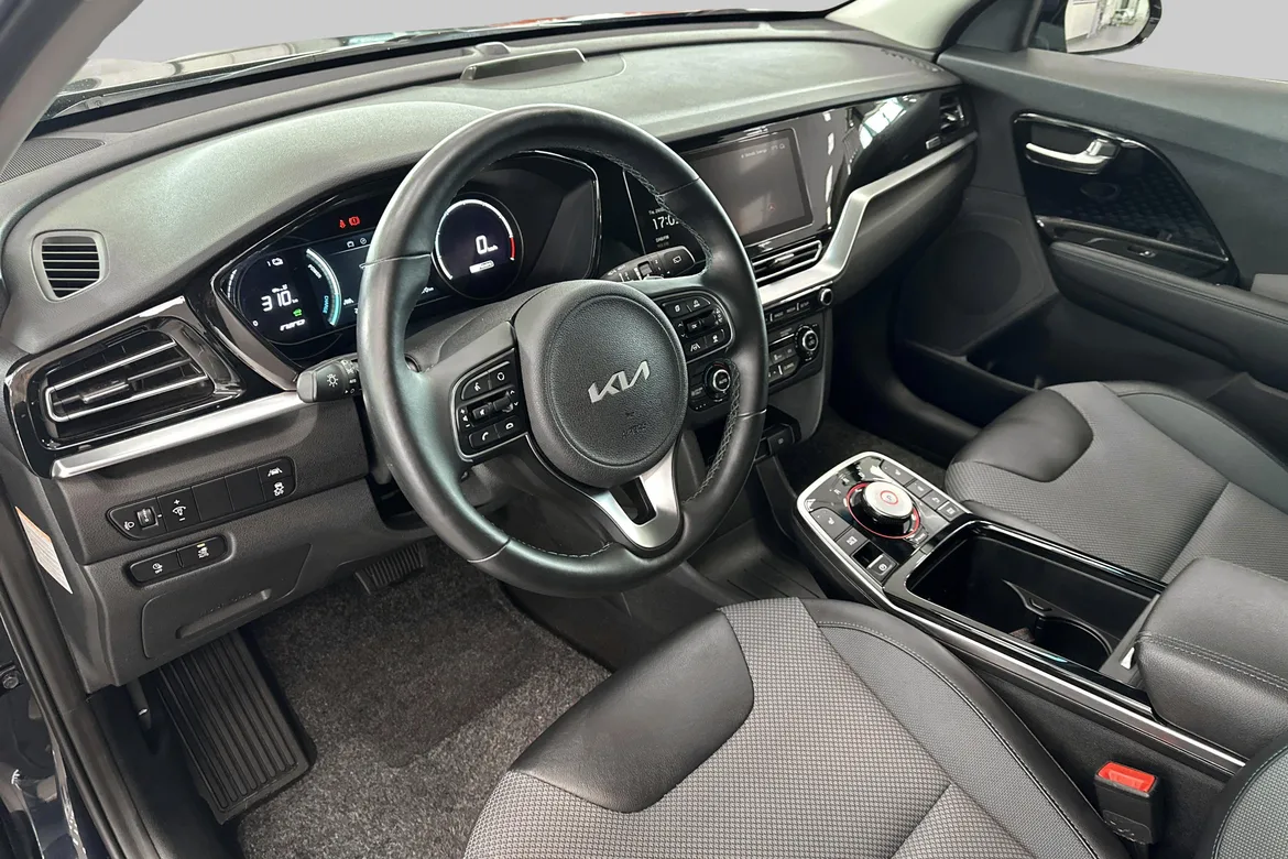 picture of a car