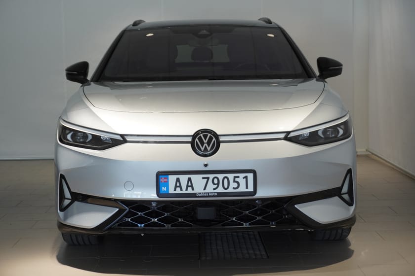 Bilde 2 av Volkswagen ID.7 GTX Tourer 4m stv bl 86kwh 340hk