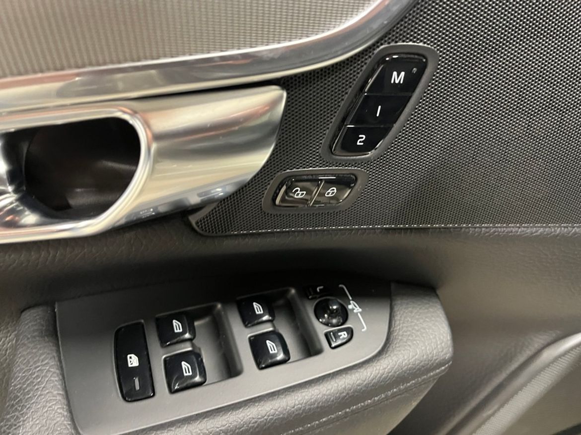 Volvo V90 2017 - miniatyr 8