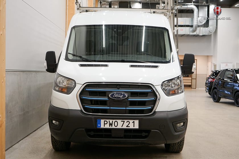 Bild 4 av Ford E-Transit 350 Glasställning Verkstadsinredning MOMS Kamera Carpla