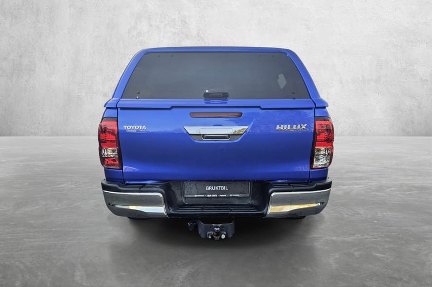Bilde 4 av Toyota Hilux Dobbelcab 2,8 204hk D-Cab 4WD SR aut