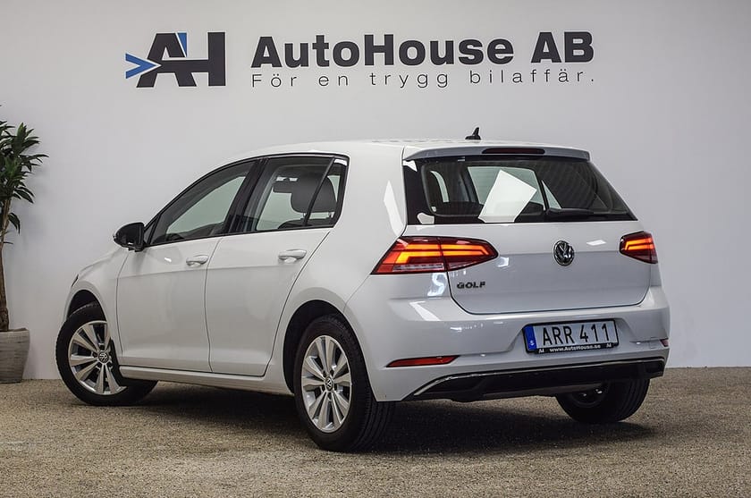 Bild 2 av Volkswagen Golf 5-dörrar 1.0 TSI Radarfarthållare CarPlay Garanti