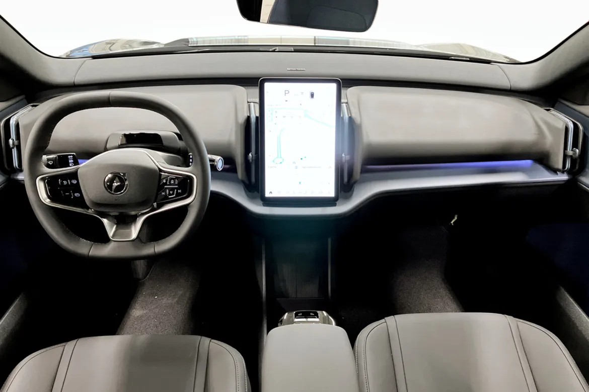 Volvo EX30 Single Motor Extended Range