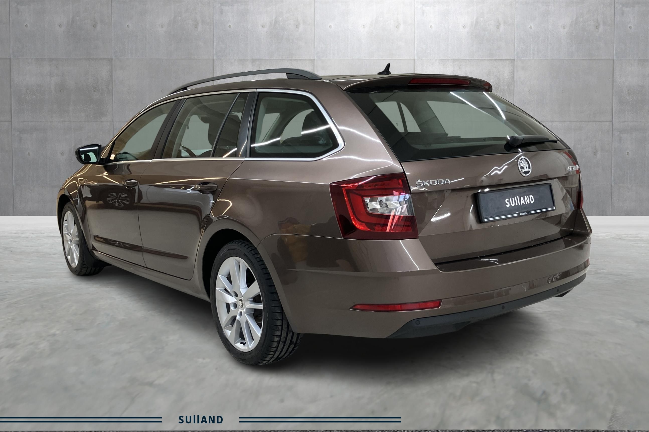 Thumnail bilde 2 av Škoda Octavia Stasjonsvogn