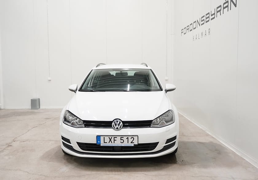 Bild 4 av Volkswagen Golf Sportscombi 1.2 TSI 110HK B-kamera CarPlay Drag