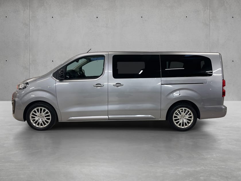 Bilde 2 av Peugeot Traveller L3 9-seter aut  Hengerfeste/Ryggekamera/Lane Assist/
