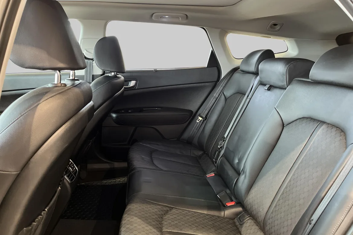 picture of a car
