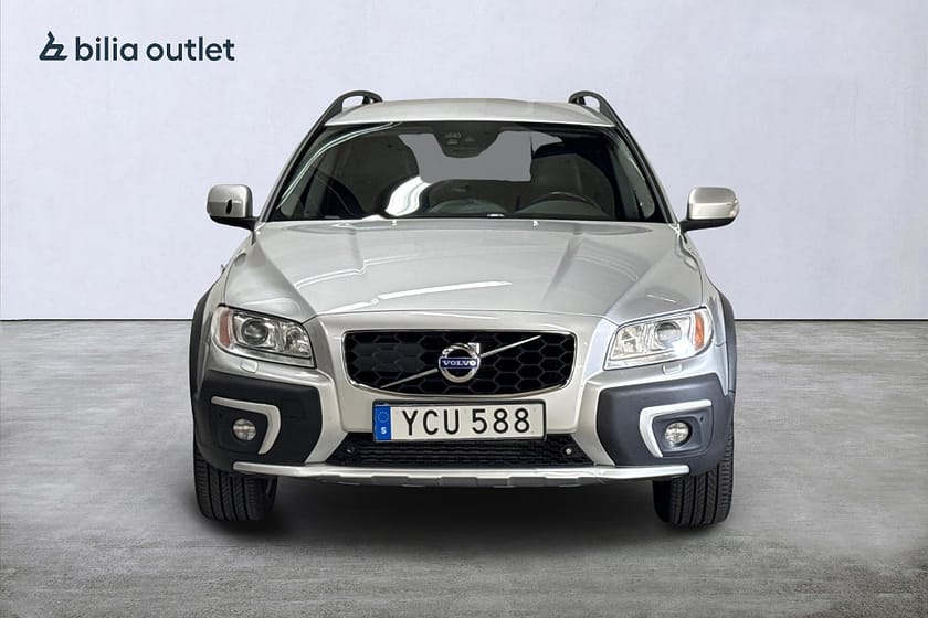 Bild 3 av Volvo XC70 D4 AWD Classic Summum 181hk Drag P-värm PDC KamremBytt