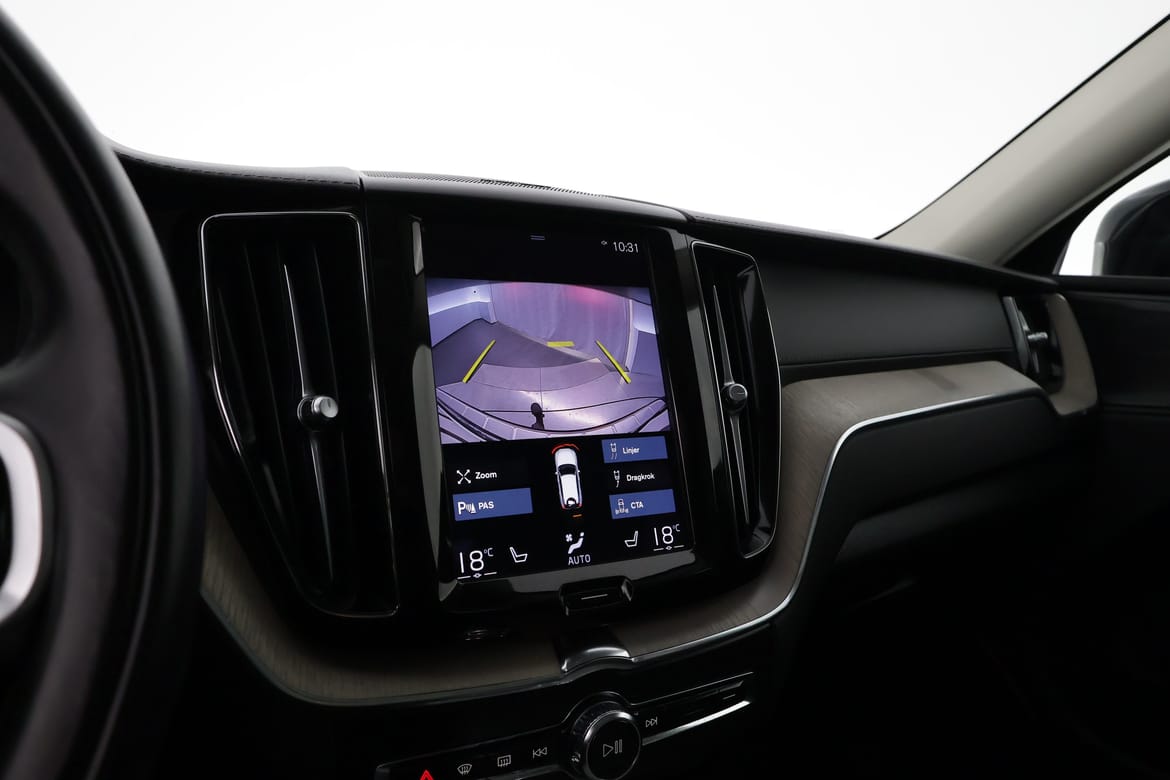 Volvo XC60 2021 - miniatyr 15