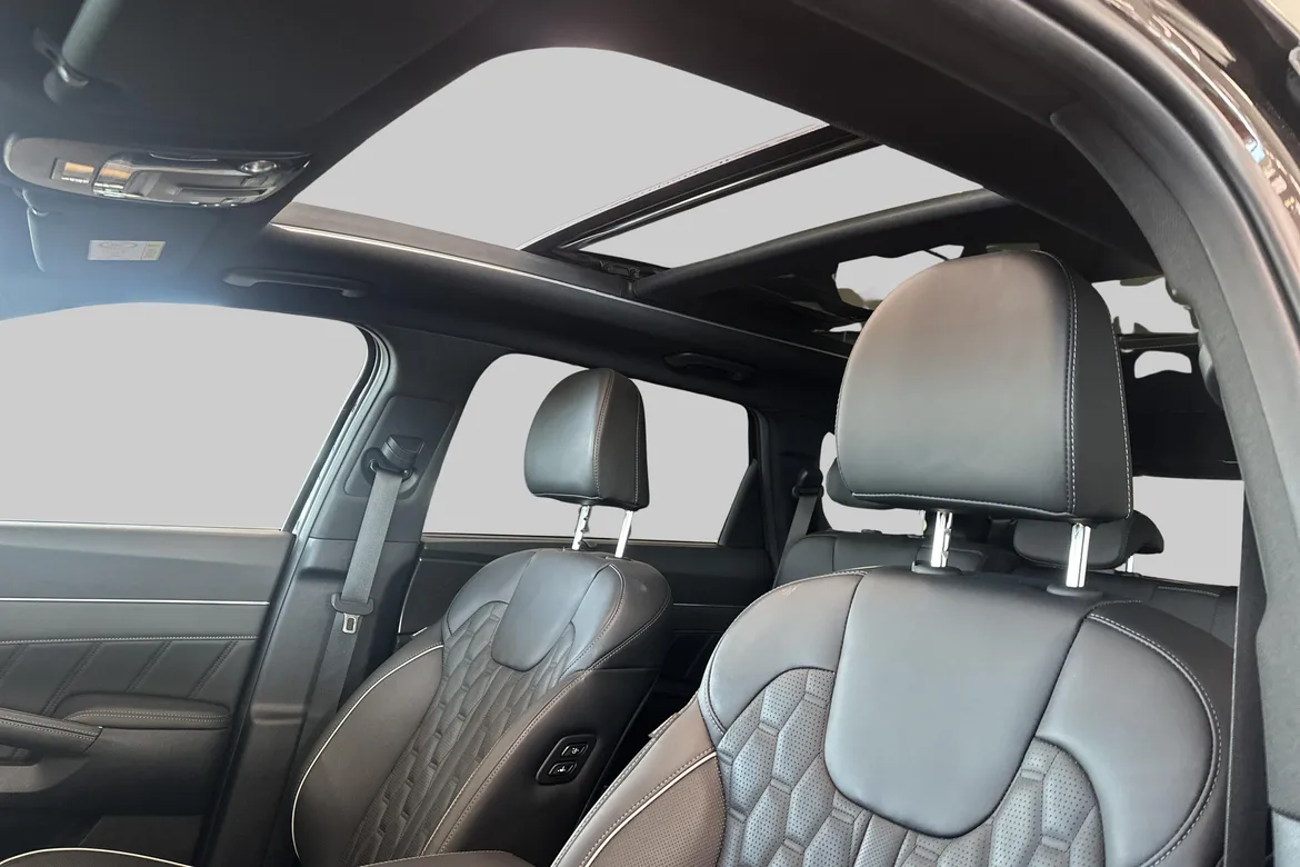 picture of a car