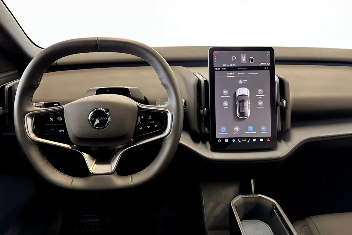 Volvo EX30 Single Motor Extended Range