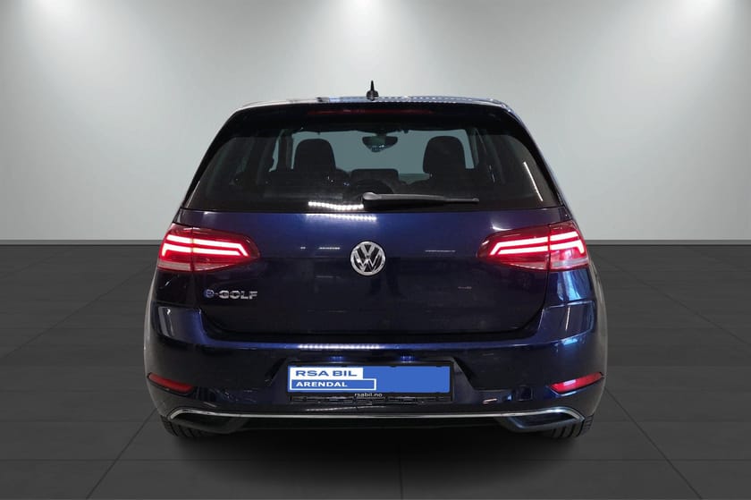 Bilde 4 av Volkswagen e-Golf E-Golf/Exclusive/Skinn/Dynaudio/Activeinfo/Kamera