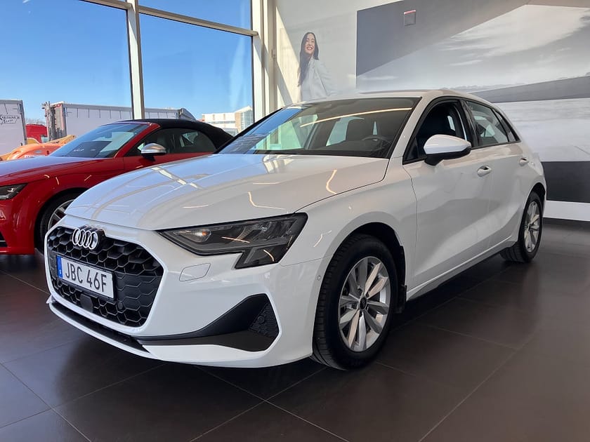 Bild 1 av Audi A3 Sportback 35 TFSI SB S Tronic Möller dagar privatlease 2995:-/mån