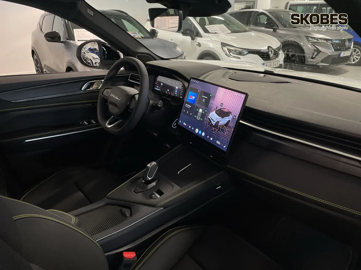 Lynk & Co 01 PHEV