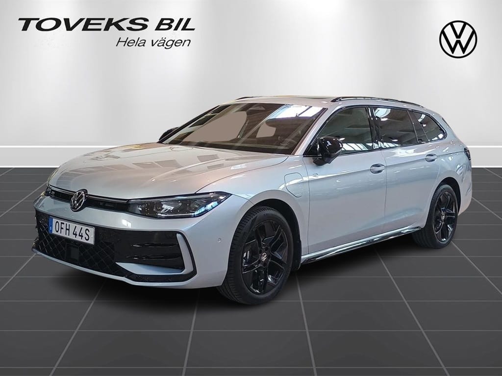 passat-r-line-ehybrid-swe-edition-toveks-bil