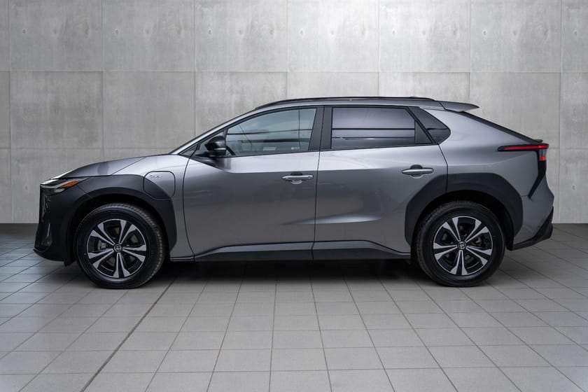 Bilde 3 av Toyota bZ4X AWD Active Tech