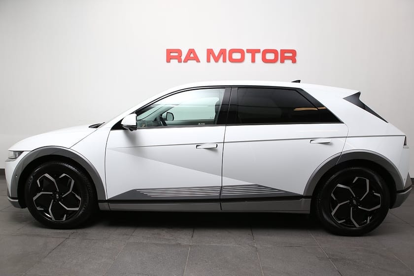 Bild 2 av Hyundai Ioniq 5 77.4 kWh AWD Advanced | Komfortpaket Plus