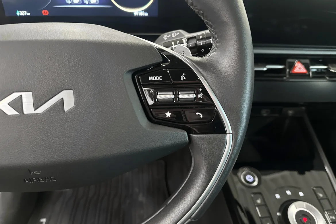 picture of a car