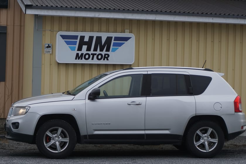 Bild 2 av Jeep Compass 2.0 Manuell, 156hk, 2012 5 växlar