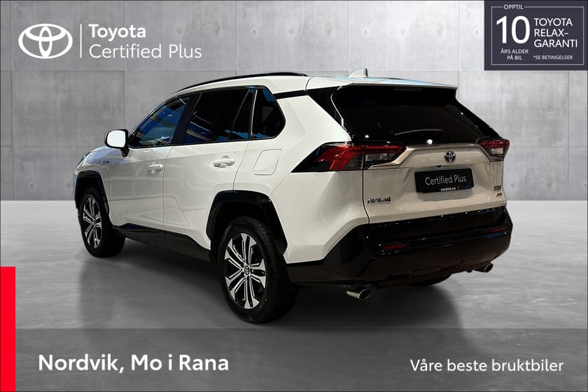 Bilde 3 av Toyota RAV4 Plug-in Hybrid AWD-i - Active Tech/ Ryggekamera/ Varme ratt/ACC/