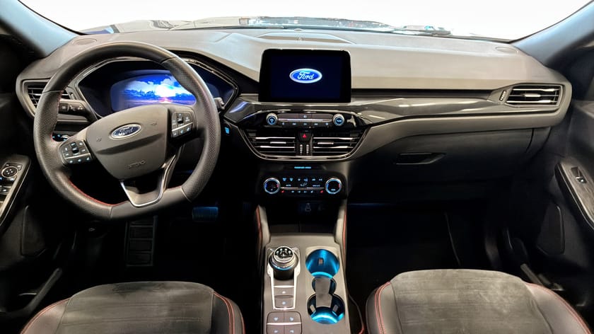 Bild 4 av Ford Kuga Plug-In Hybrid PHEV 2023 ST-LINE X