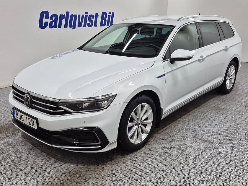 Bild 1 av Volkswagen Passat Sportscombi GTE Plug in 218HK Executive