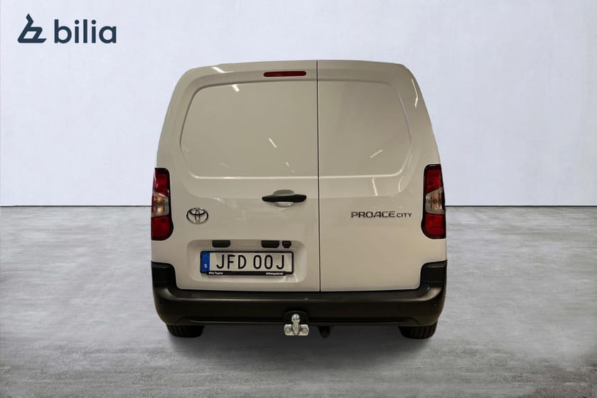 Bild 4 av Toyota ProAce City Long 1,5D 130 HK Auto Comfort Drag Ränta 2.95%