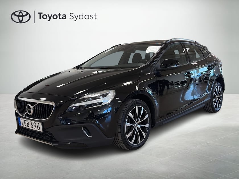Bild 1 av Volvo V40 Cross Country Country- Momentum (V-hjul)
