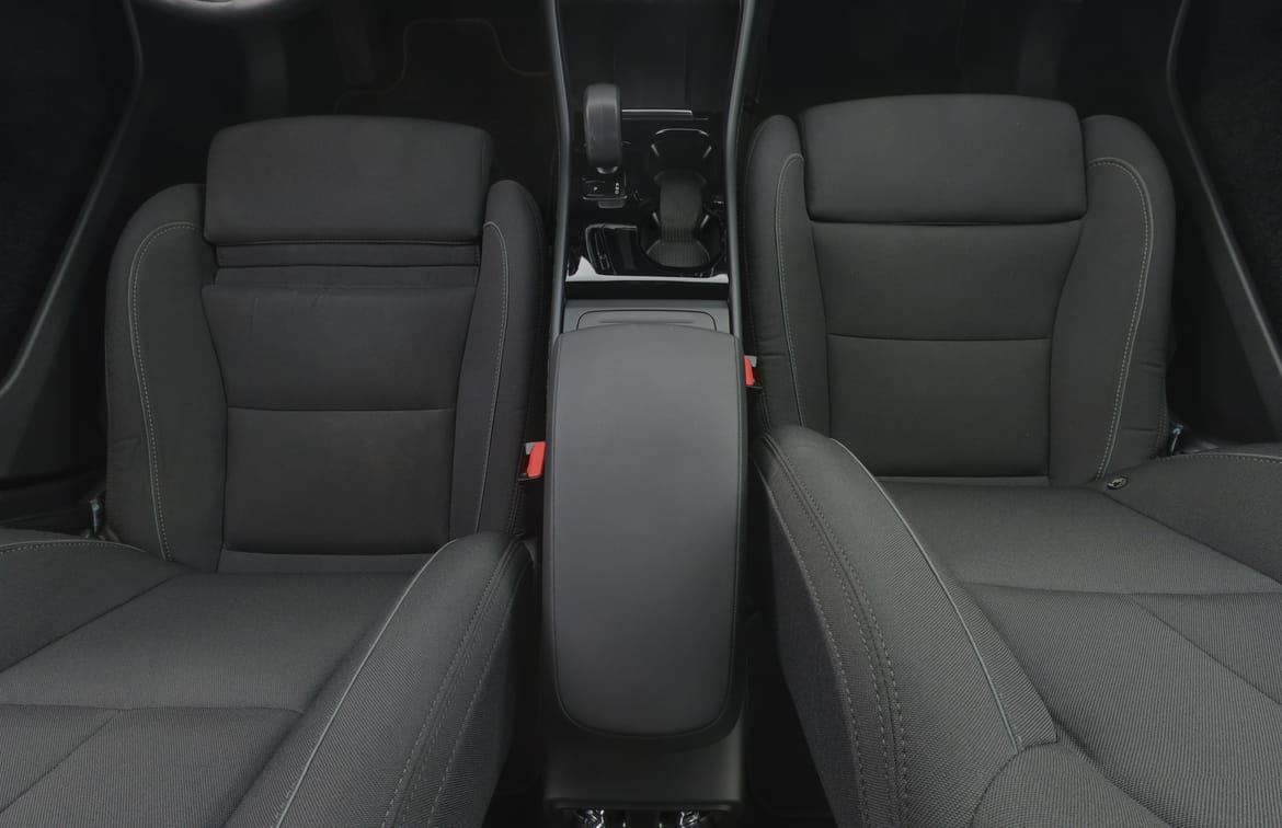 Volvo XC40 2023 - miniatyr 9