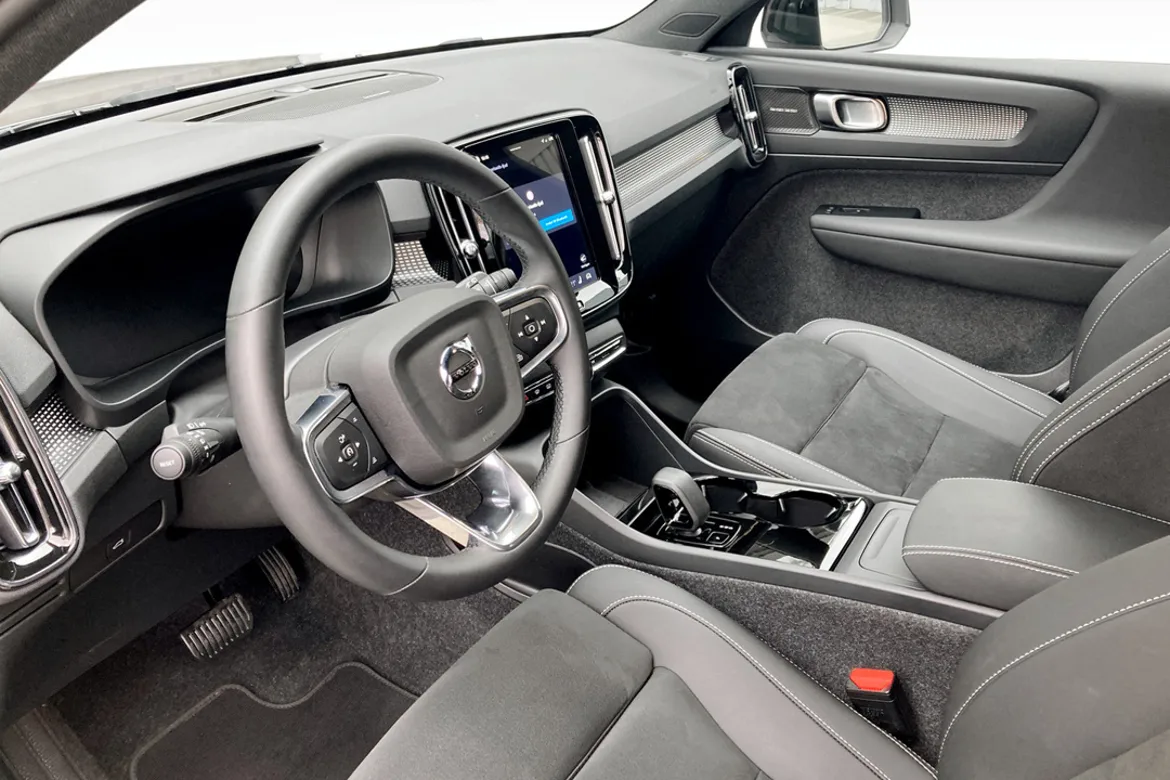 Volvo EX40 Twin Motor Performance