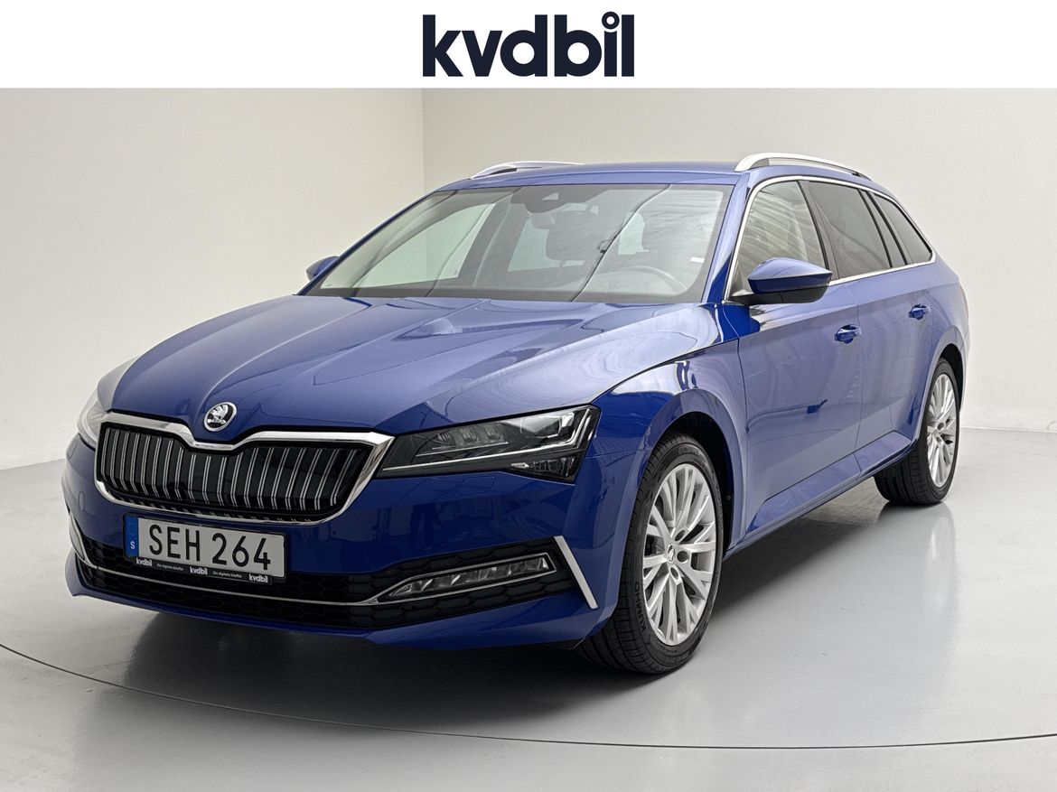 Škoda Superb iV Kombi 1.4 Plug-in Hybrid DSG Sekventiell, 218hk, 2022