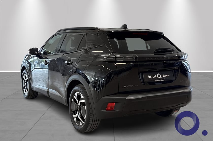 Bilde 3 av Peugeot e-2008 GT Facelift | ADAPTIV CRUISE, SOLTAK, CARPLAY, 360++