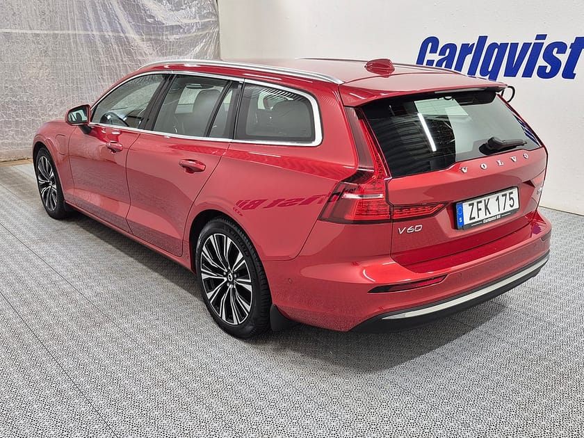 Bild 5 av Volvo V60 T6 Recharge Core Bright plug in 350HK 4x4 Läder