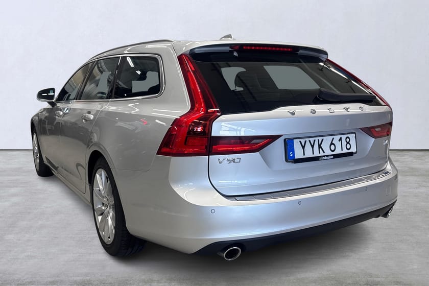 Bild 4 av Volvo V90 T4 Momentum Advanced SE