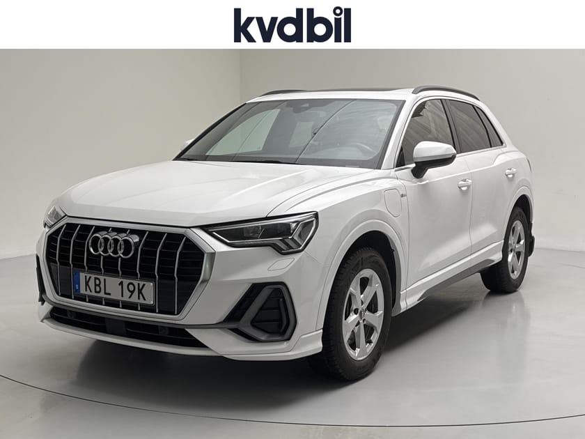 Bild 1 av Audi Q3 45 TFSI e 245hk Proline S Line Evolutionspaket