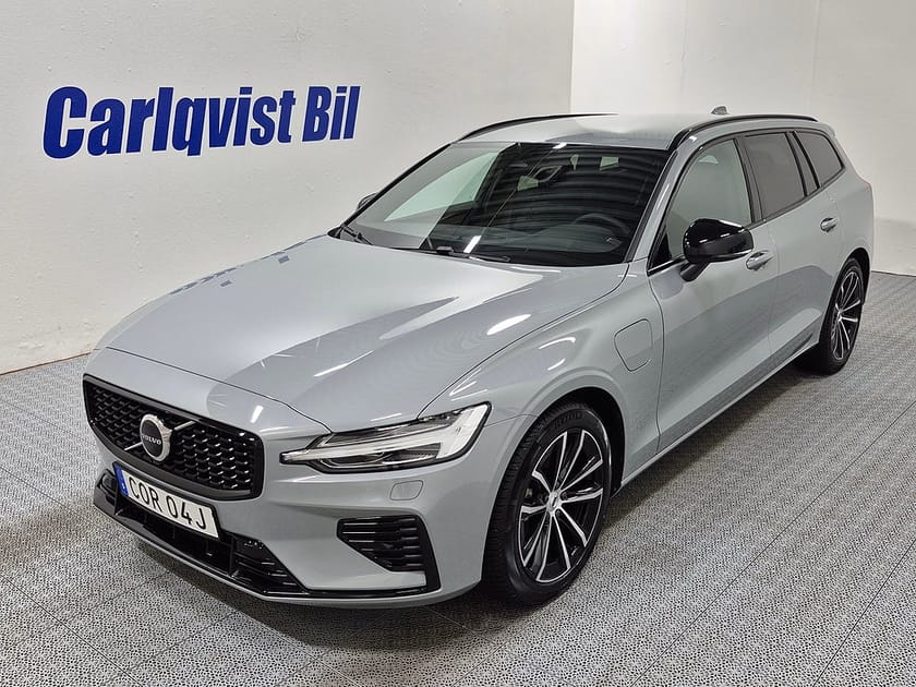 Bild 1 av Volvo V60 T6 Recharge Plus Dark plug in AWD 350HK 4x4 Läder