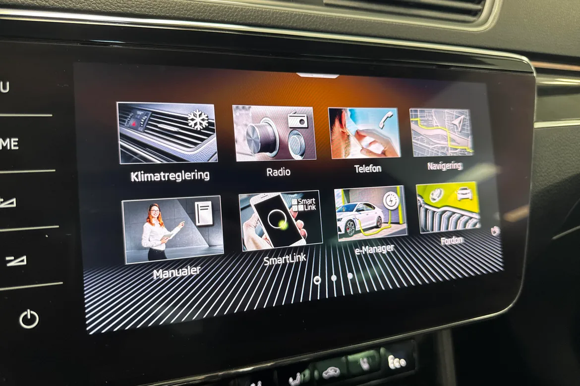 picture of a car