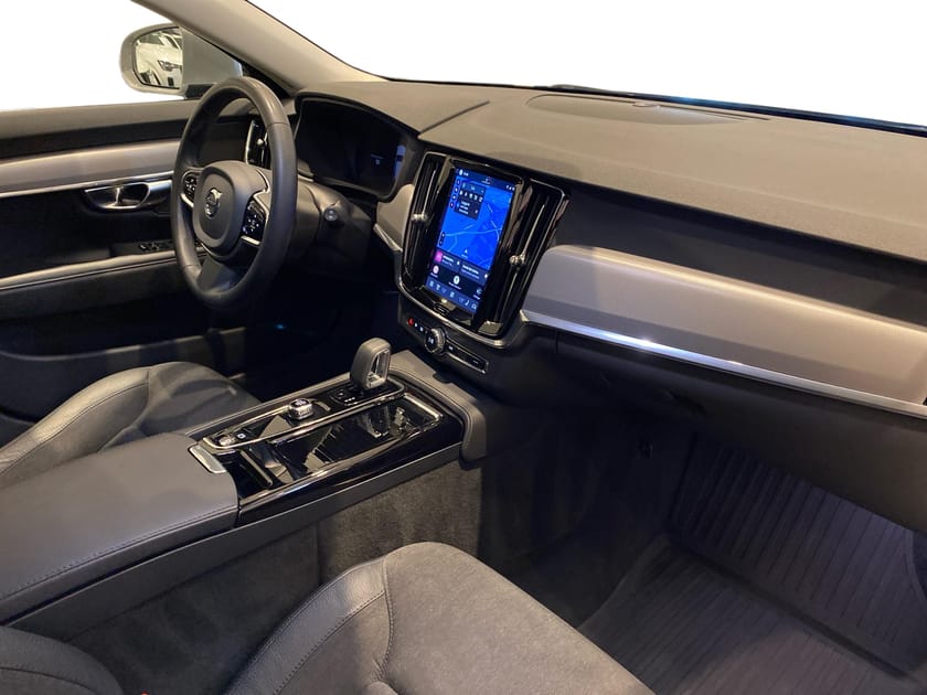Bild 4 av Volvo V90 Recharge T6 Core Edition